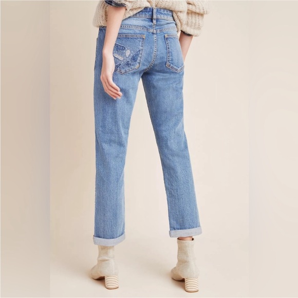 Anthro Pilcro Slim Boyfriend Embroidered Jeans Womens Sz 27 - Picture 2 of 9